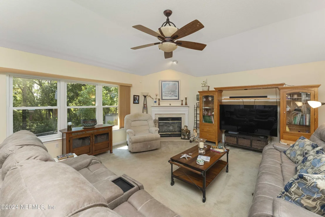 Photo of 12147 CAPTIVA BLUFF Road