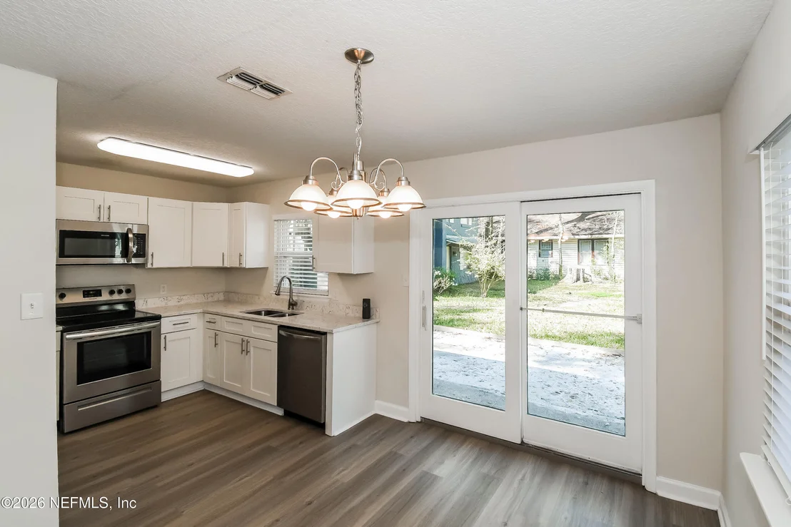 Photo of 3348 PHYLLIS Street