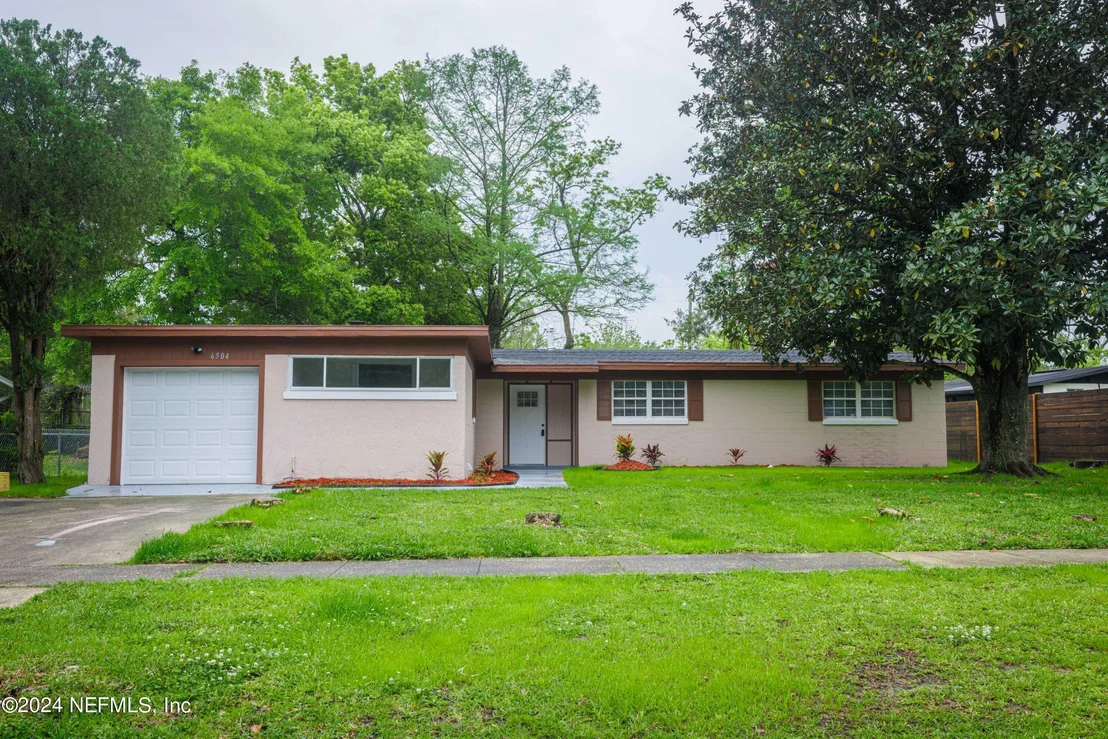 Photo of 6504 COOPER Lane