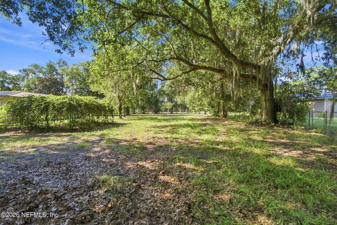 Photo of 33485 MEADOWS Lane