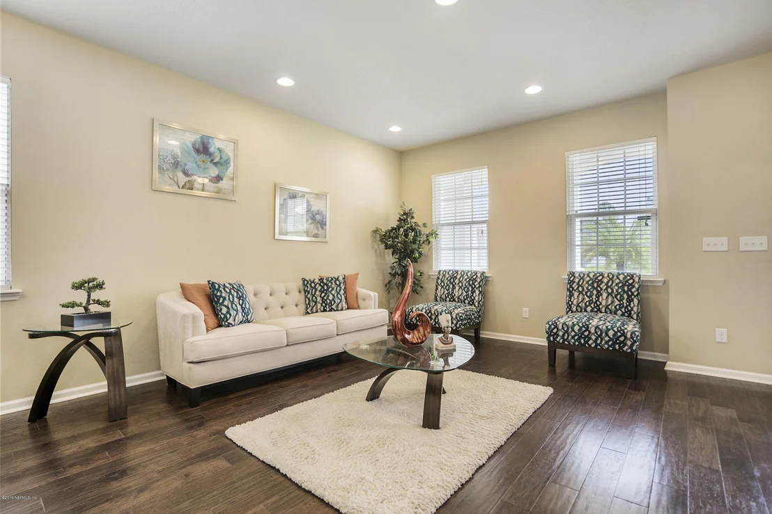 Photo of 15898 HUTTON Lane