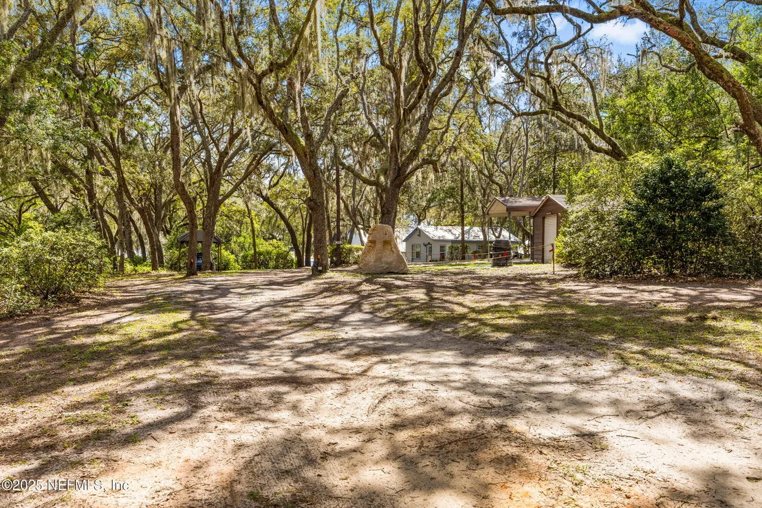 Photo of 6441 BAKER Road