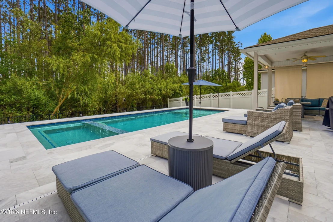 Photo of 509 GLASGOW Drive