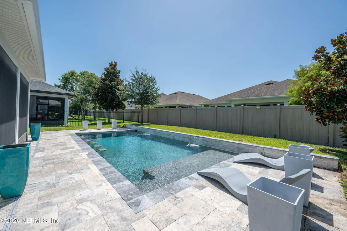 Photo of 132 PALISADE Drive
