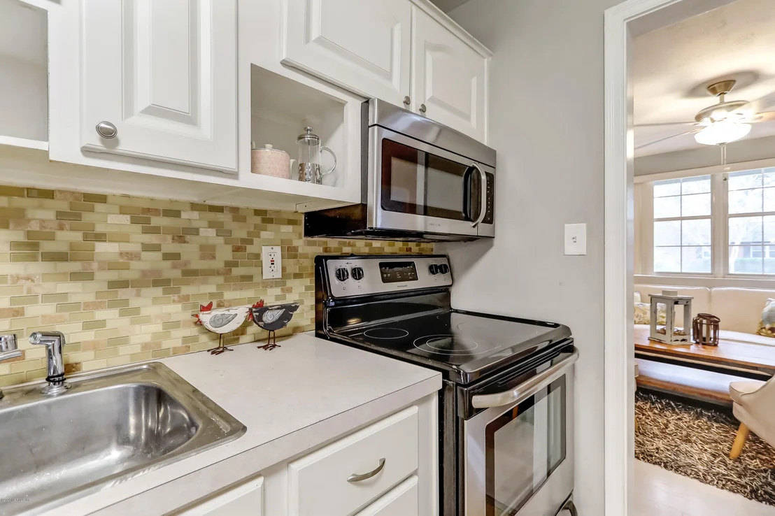 Photo of 227 SAPELO Road