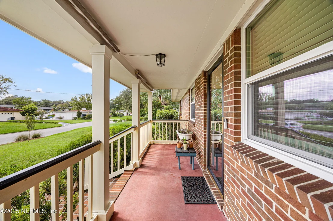Photo of 3766 CEDARCREST Drive