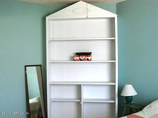 Photo of 1072 LARKSPUR Loop