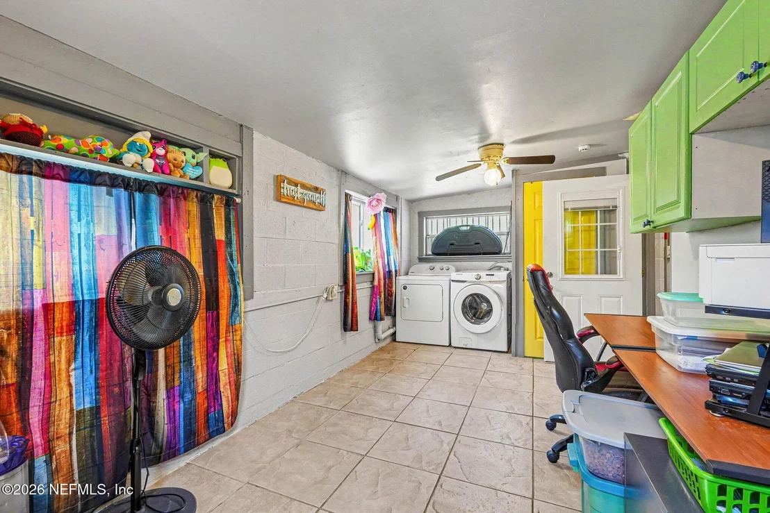 Photo of 3500 ROOSEVELT Road