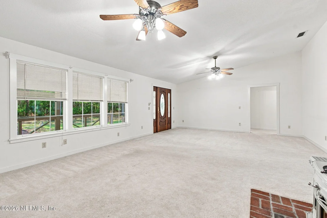 Photo of 1478 GATELY Road