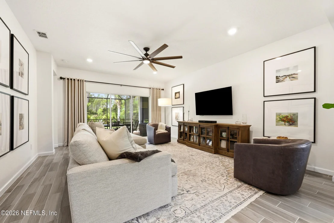 Photo of 28 GLORIETA Drive