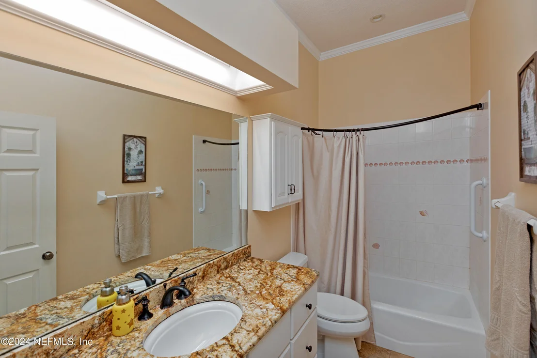 Photo of 4542 SE 3RD Place