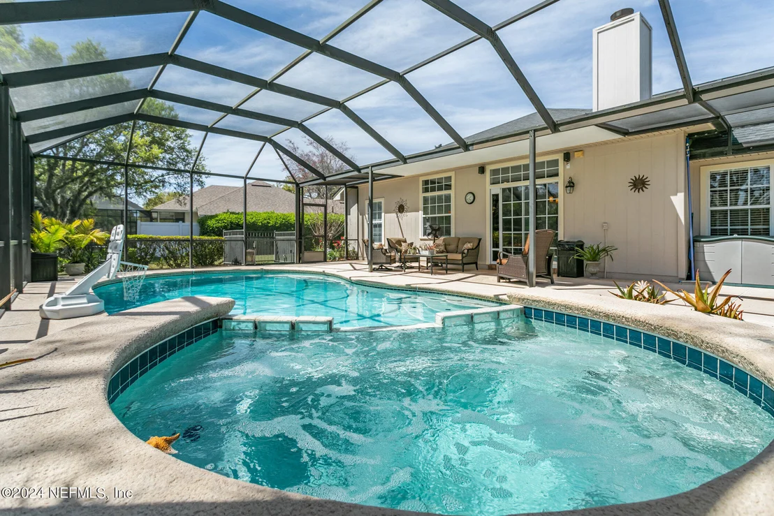 Photo of 128 IVY LAKES Drive
