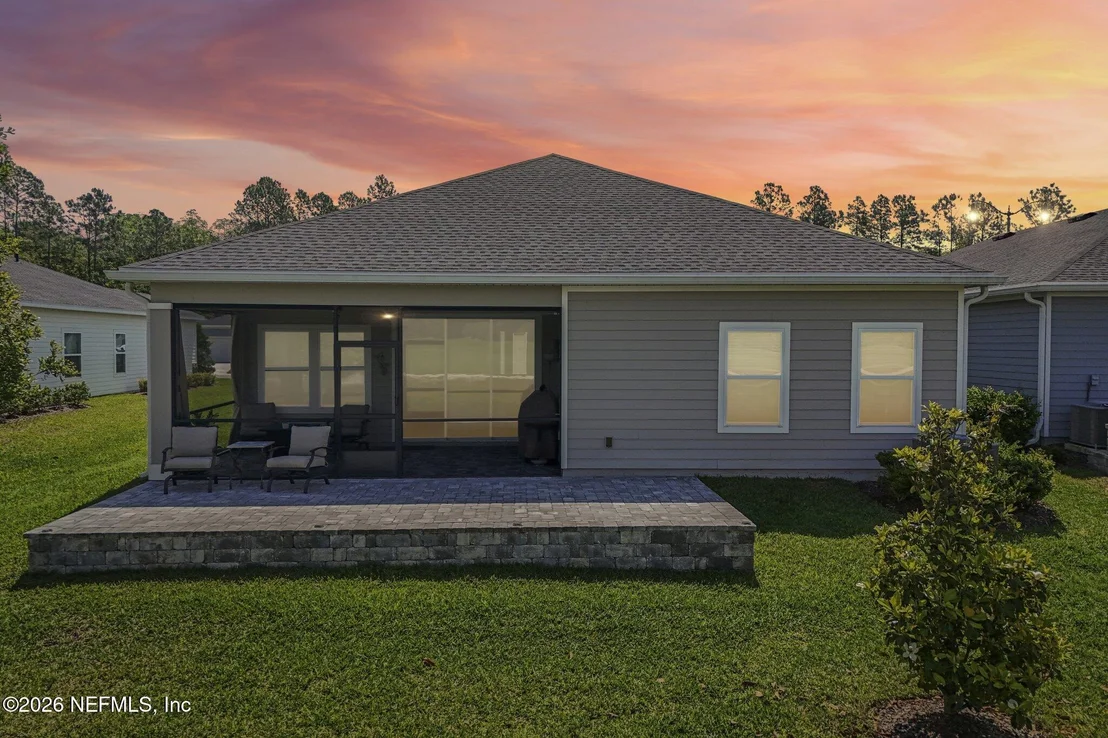 Photo of 717 STILLWATER Boulevard