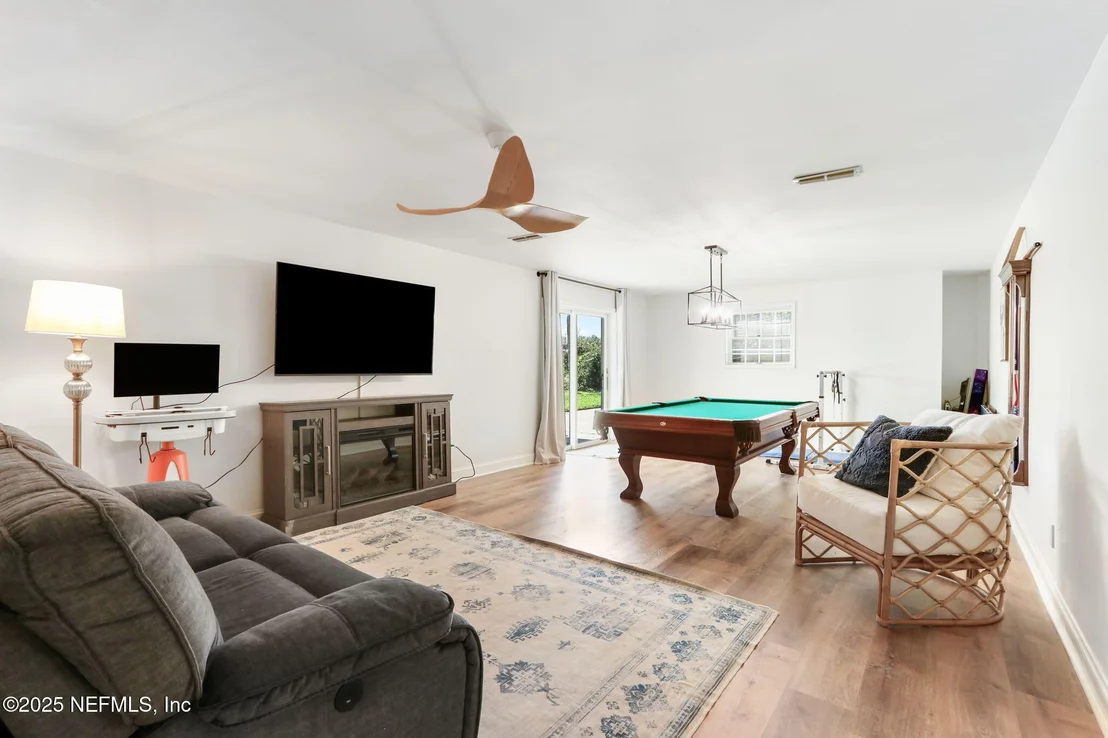 Photo of 95366 SPINNAKER Drive
