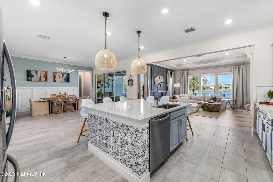 Photo of 137 CALLIEL Way