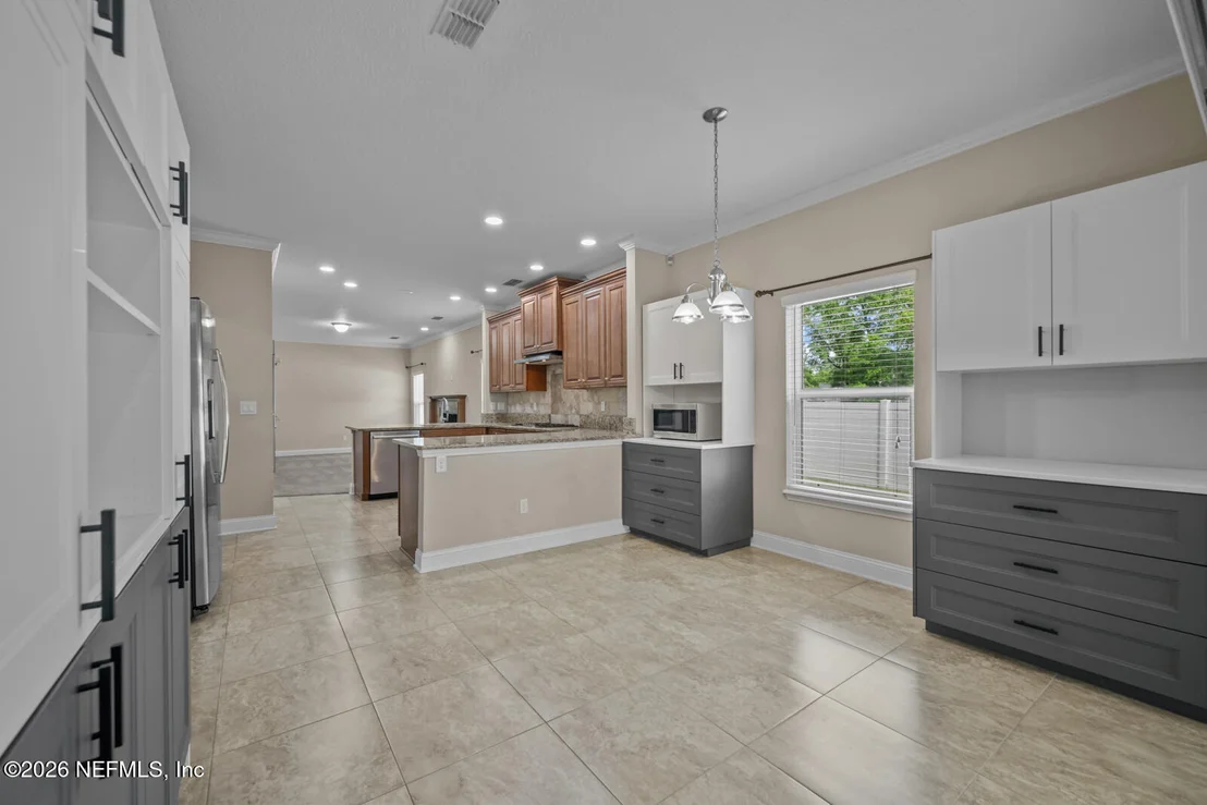 Photo of 4181 HAZELBROOK Lane