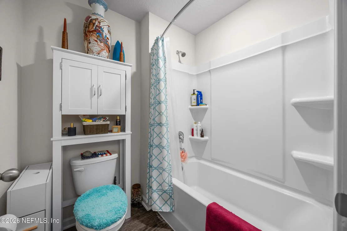 Photo of 70168 ROSEAPPLE Court