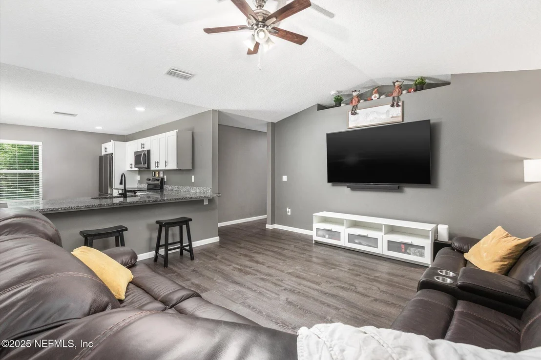 Photo of 3615 WEAVER Road