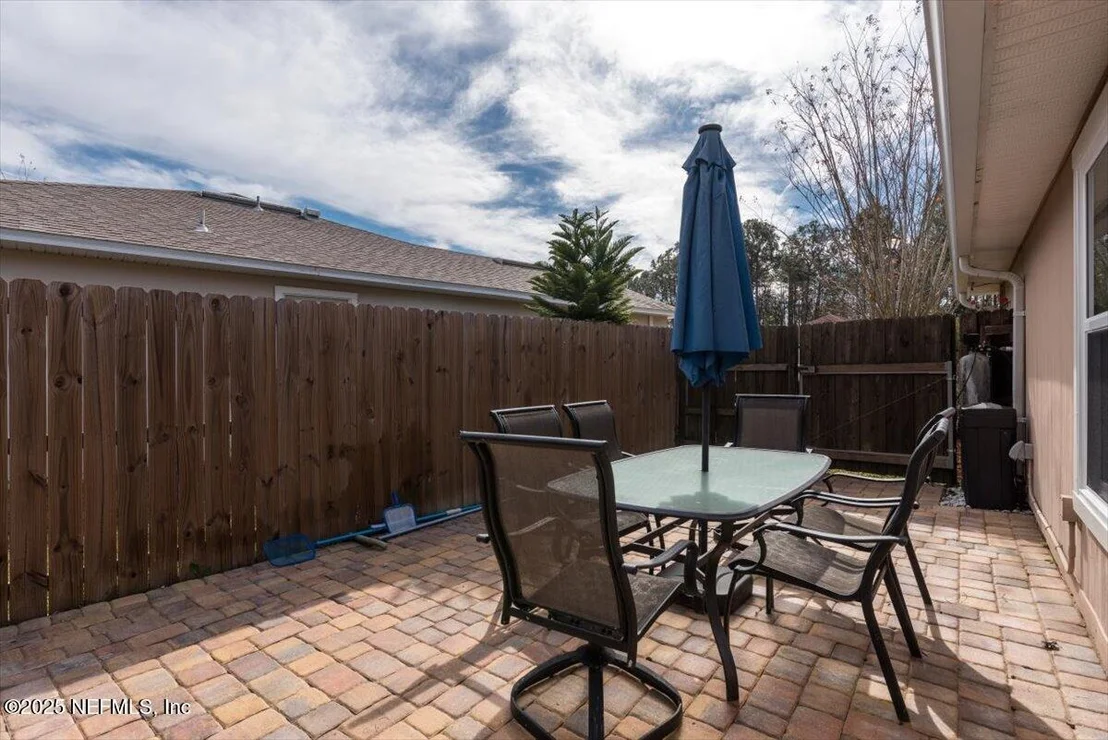 Photo of 184 SOUTHLAKE Drive