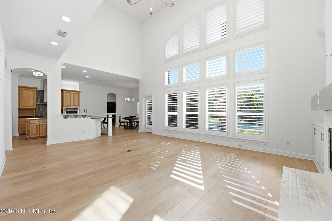 Photo of 11802 MANDARIN Road