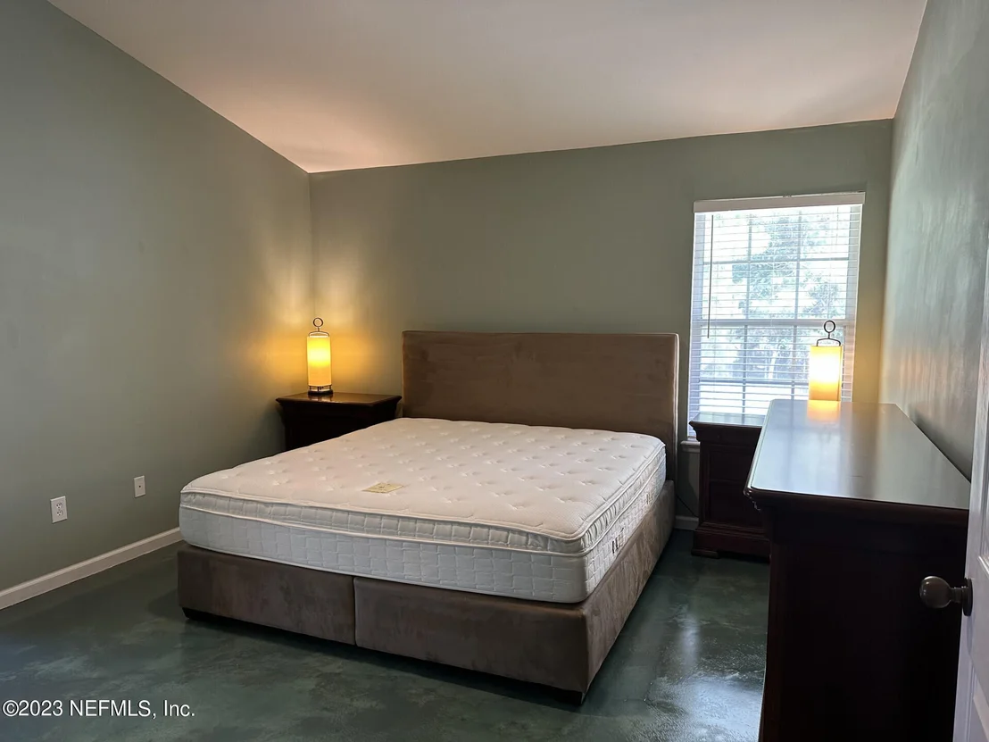 Photo of 209 IVY LAKES Drive