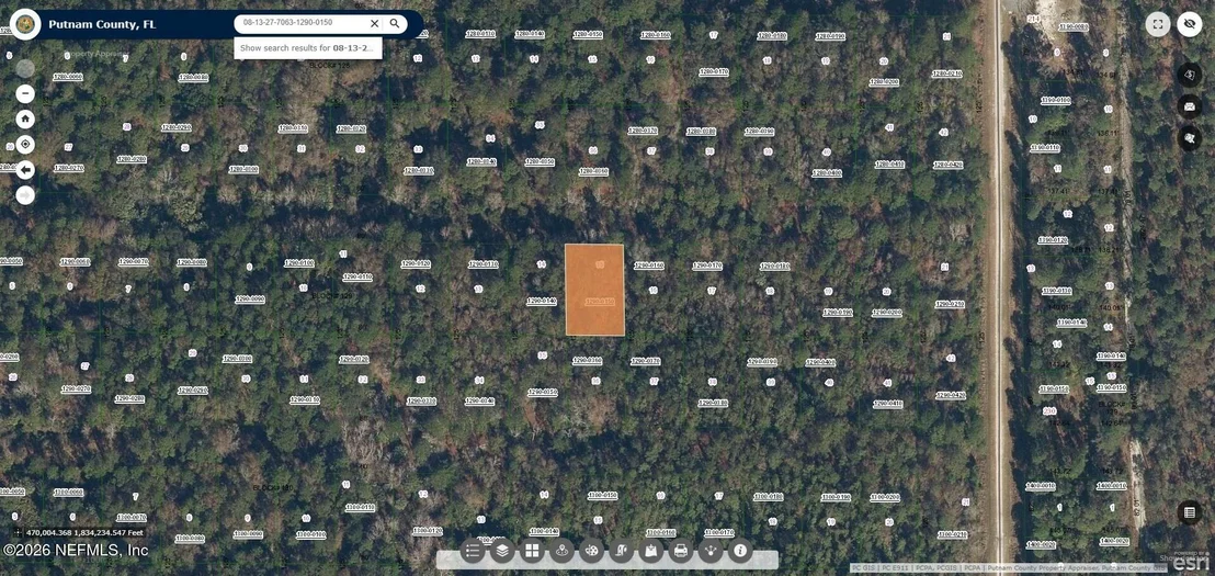 Photo of 329 CHIPOLA Drive