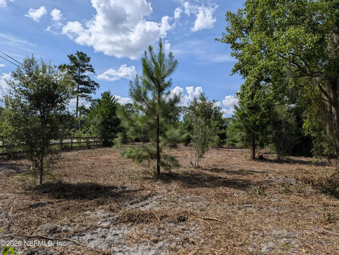 Photo of 1425 LEE Road