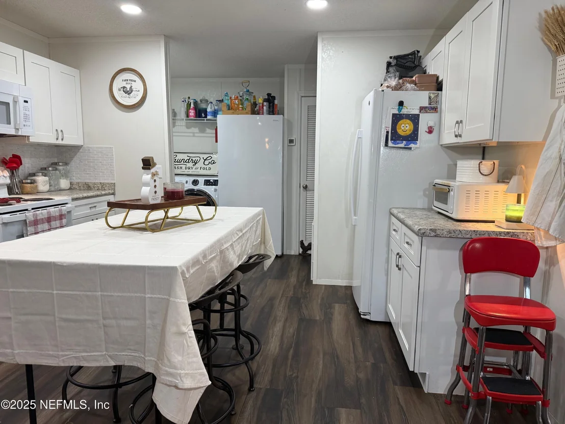 Photo of 22325 STATE ROAD 16