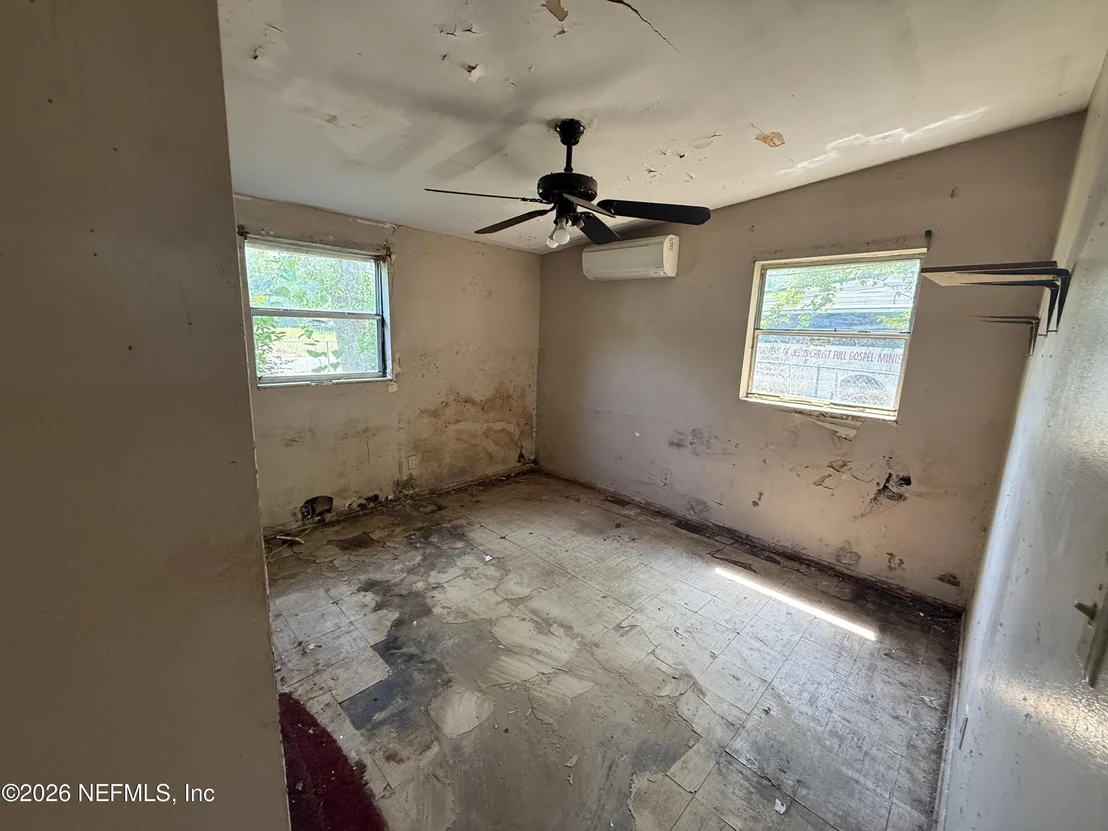 Photo of 9324 NORFOLK Boulevard