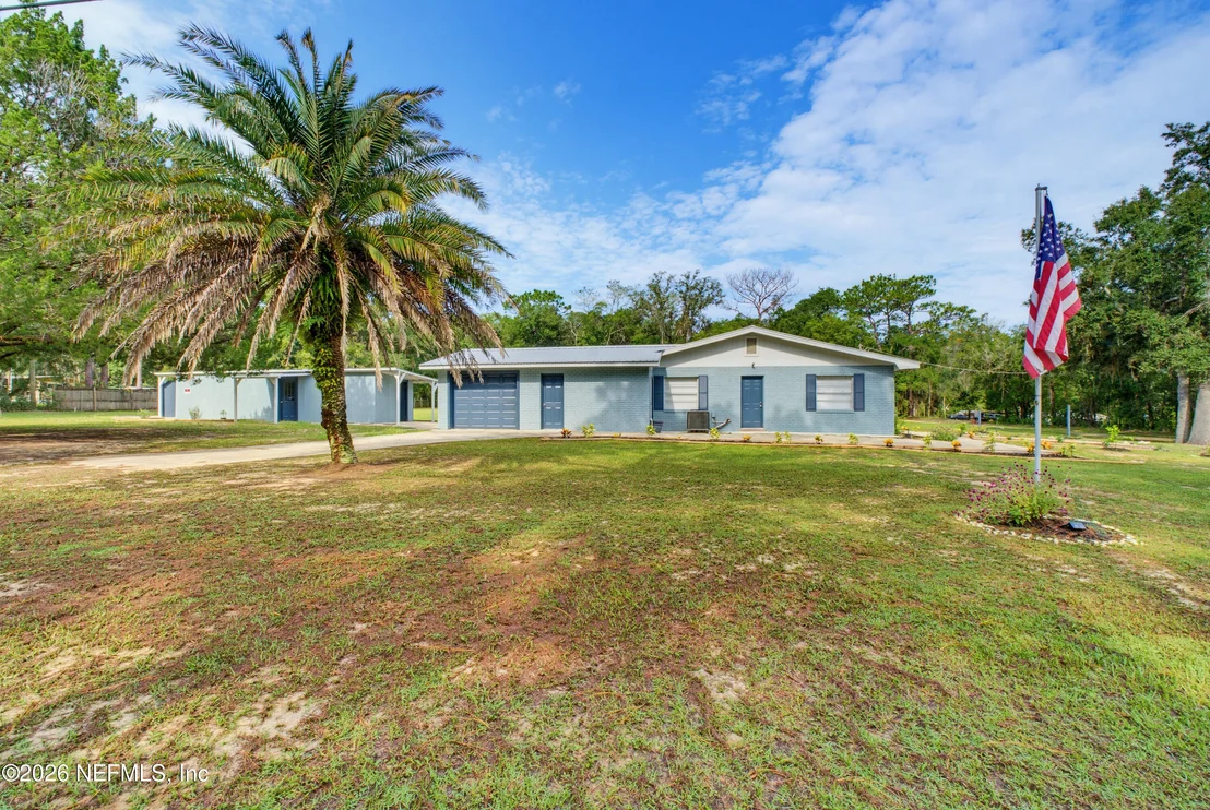 Photo of 125 HART LAKE Drive