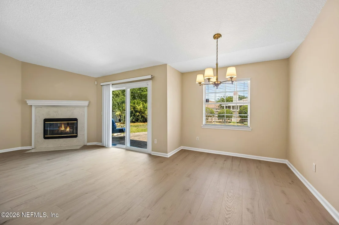 Photo of 12929 DEEP RIVER Way