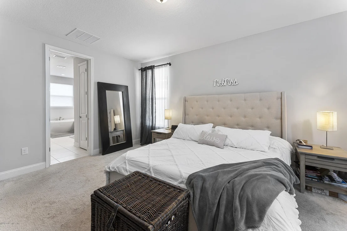 Photo of 4051 ARBOR MILL Circle