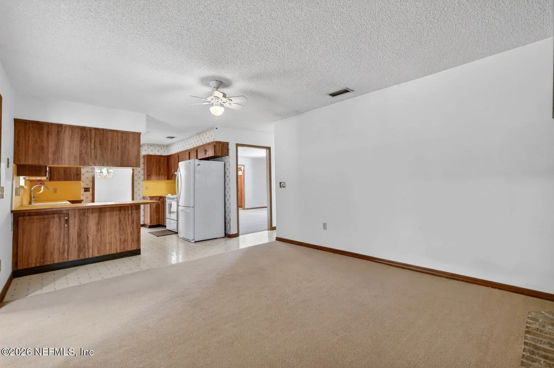Photo of 112 CROOKED TREE Trail
