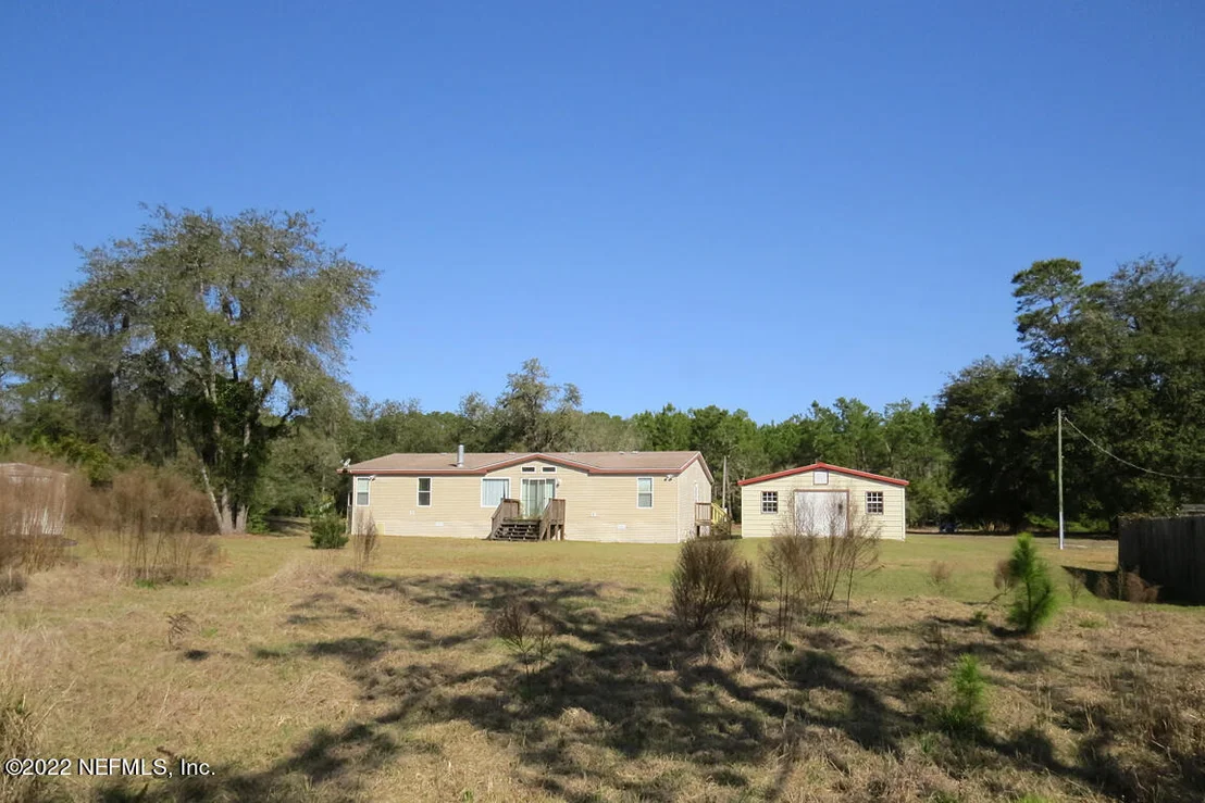 Photo of 121 SEMINOLE Trail