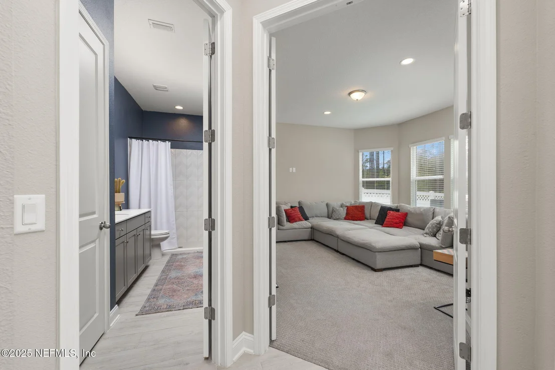 Photo of 264 HOLLY LANDING Way