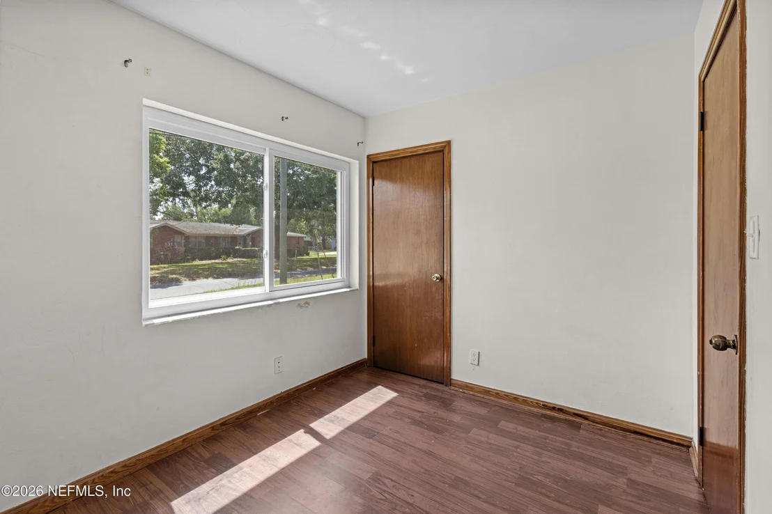 Photo of 4122 RENDALE Drive N