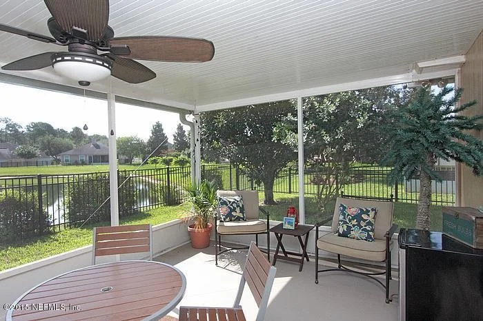 Photo of 928 N LILAC Loop