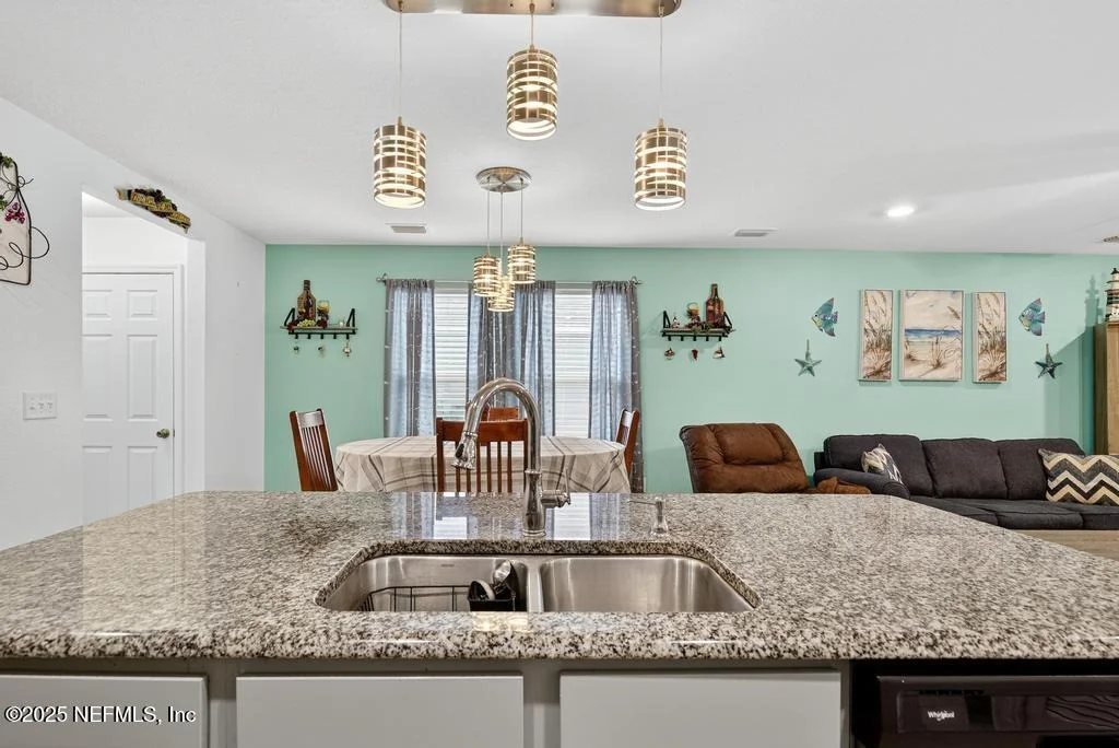 Photo of 148 SAWMILL FOREST Court