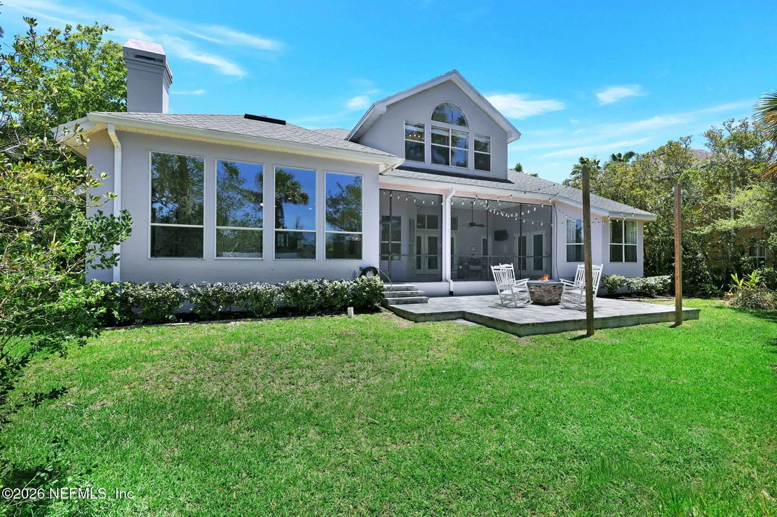 Photo of 618 TIMBER POND Drive