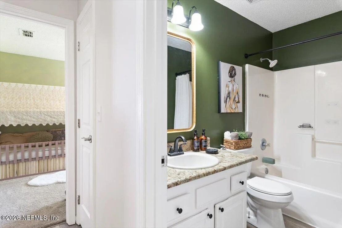 Photo of 7611 LEAFY FOREST Way