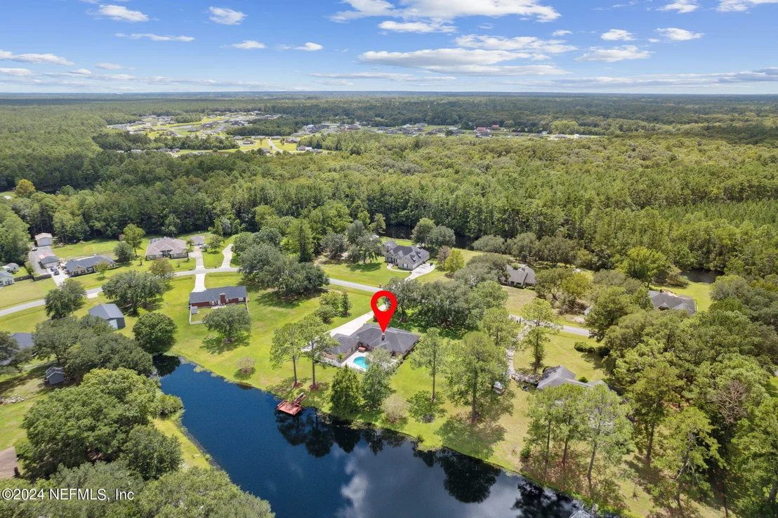 Photo of 55199 DEER RUN Road