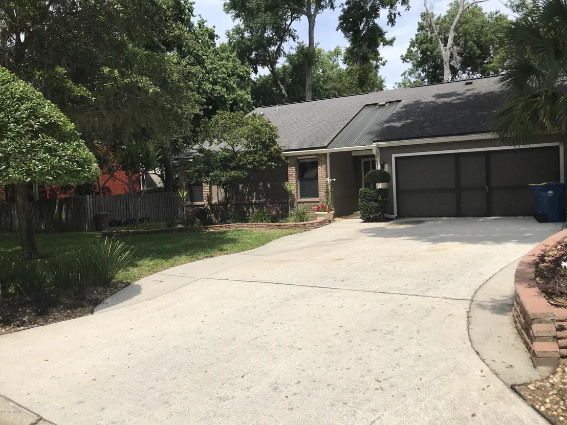 Photo of 4831 BEACON Drive W