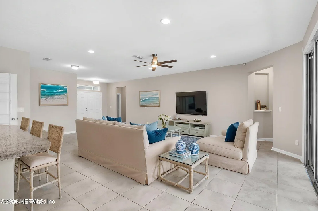 Photo of 997 LAUREL VALLEY Drive