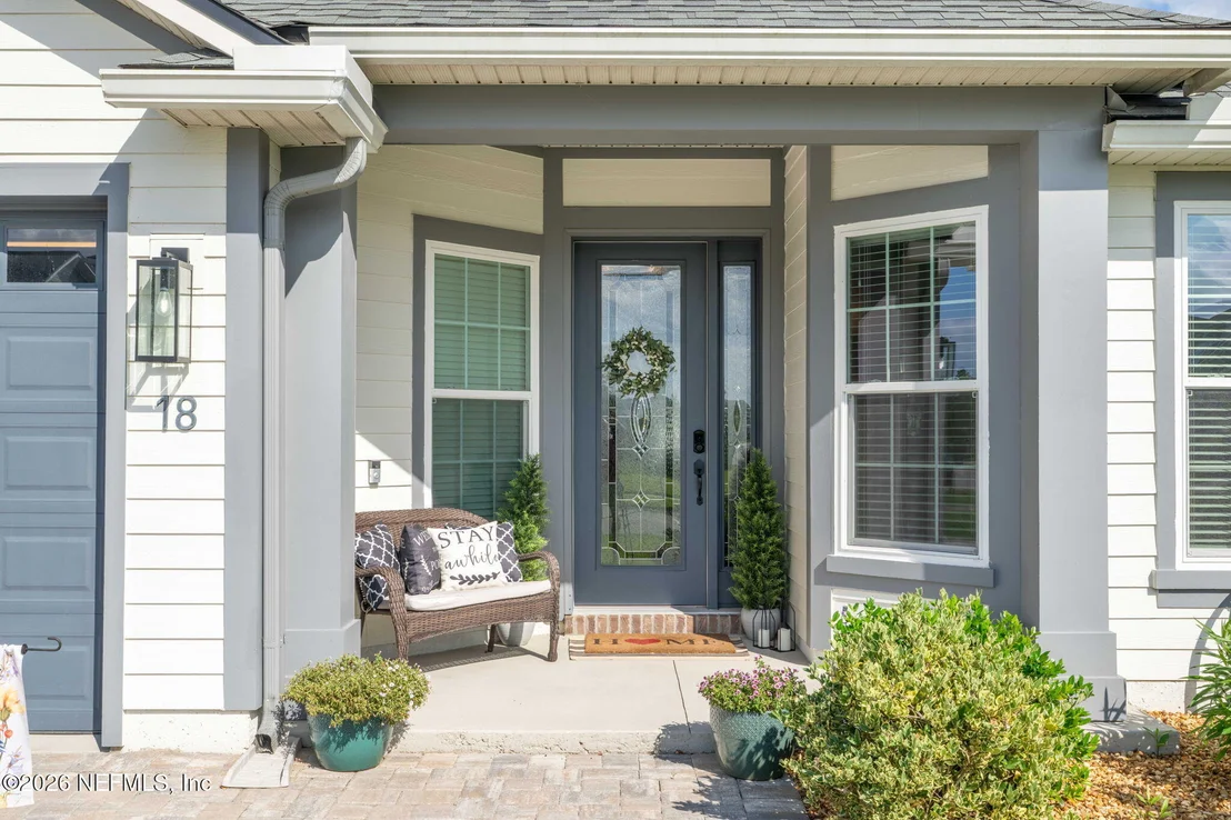 Photo of 18 TARBERT Lane