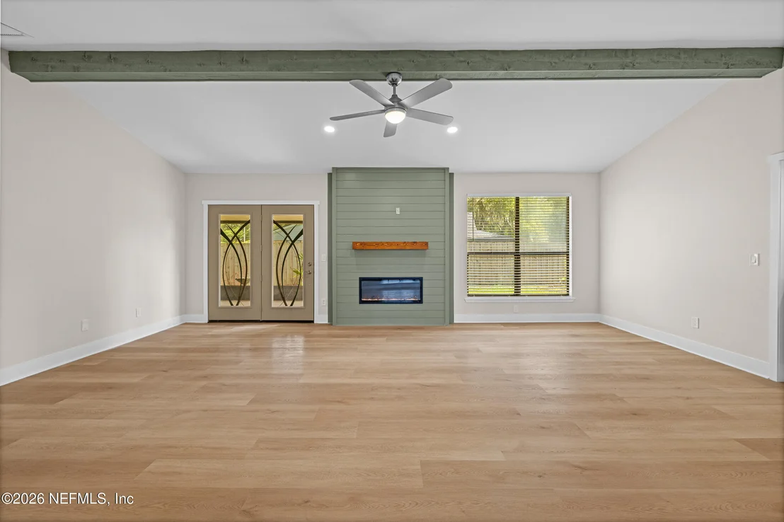 Photo of 1440 FOREST Lane