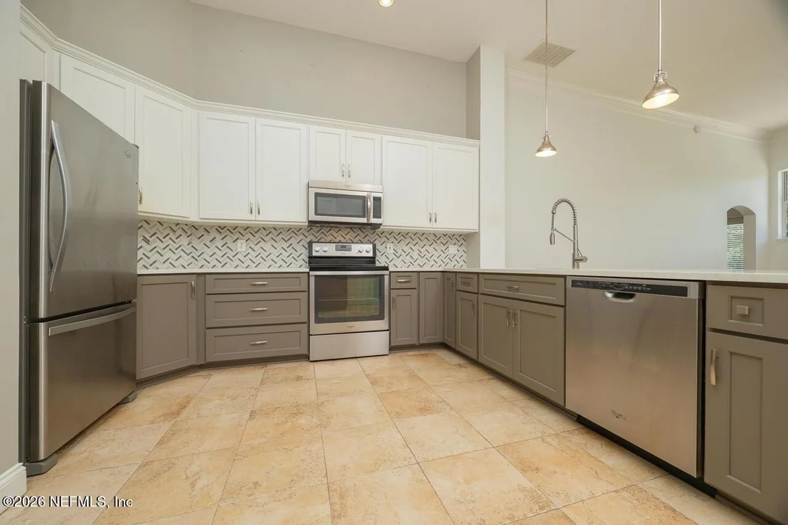 Photo of 1852 HICKORY TRACE Drive