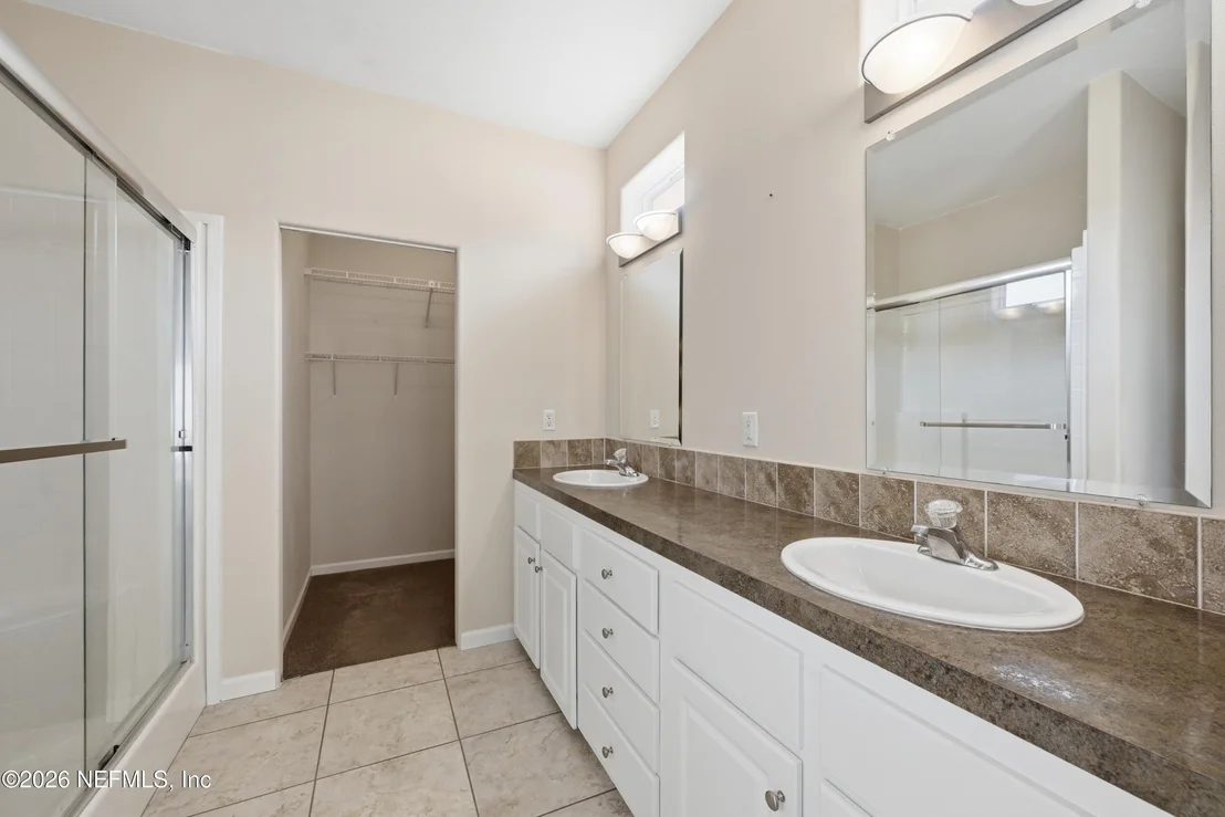 Photo of 148 LAKE MARGO Drive