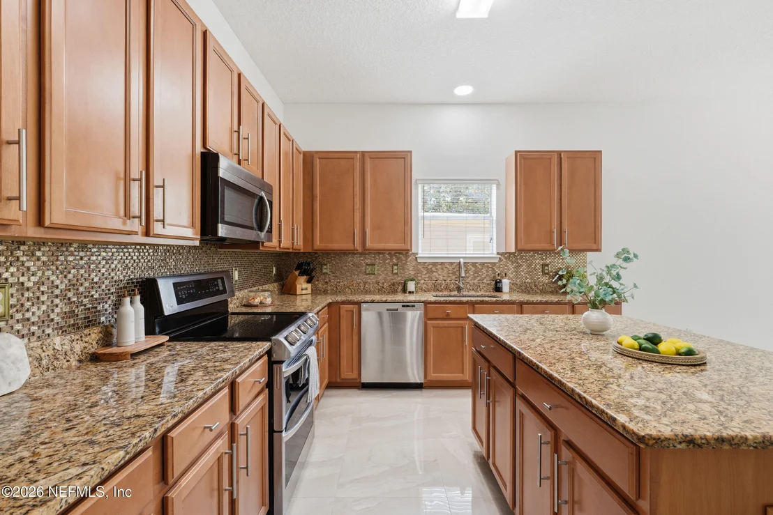 Photo of 951 CHURCHHILL Lane