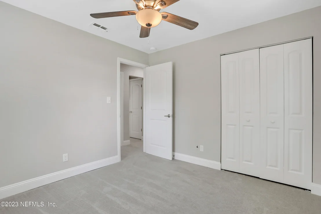Photo of 128 BELLRAY Drive