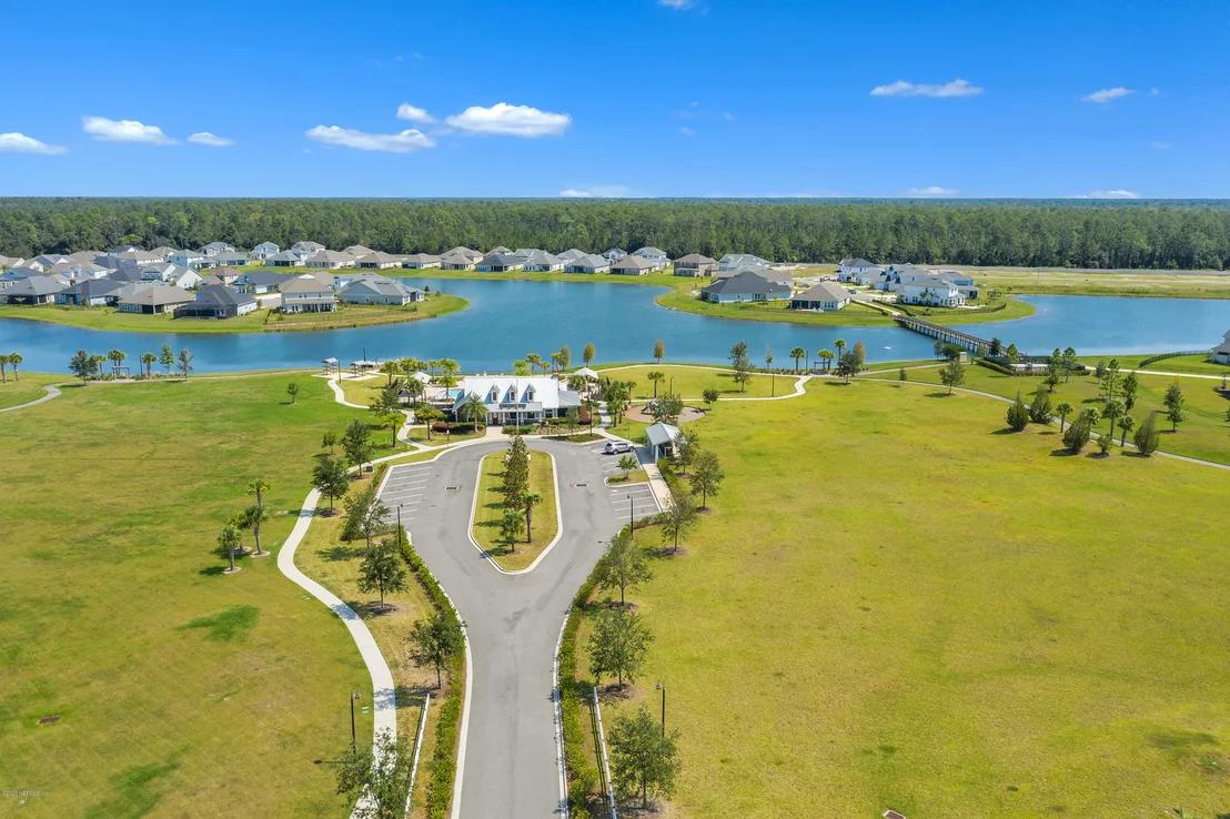 Photo of 221 WILLOW LAKE Drive